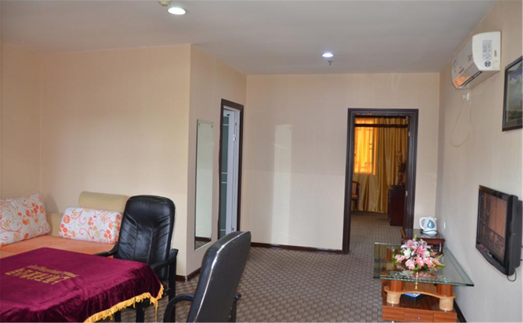 Wudangshan Yinjie Holiday Hotel Danjiangkou Exterior photo